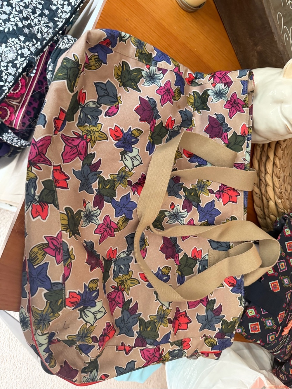 Vera Bradley Floral-Print Beige Tote
